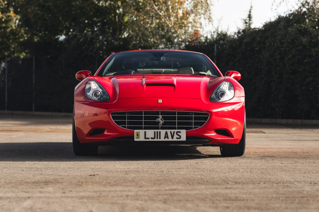 2011 Ferrari California - Image 3 of 31