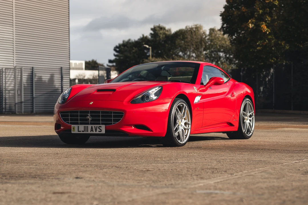 2011 Ferrari California - Image 12 of 31