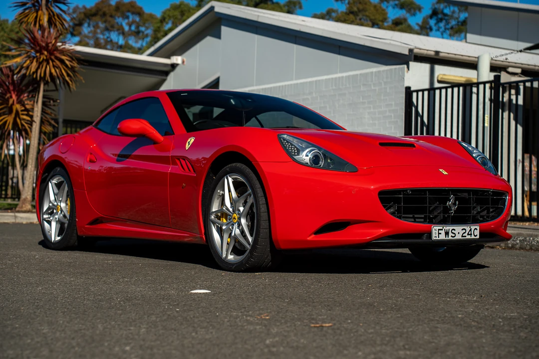 2011 Ferrari California - Image 26 of 31