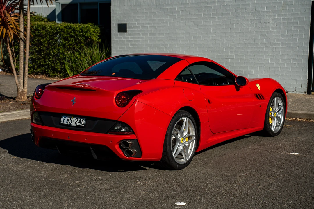 2011 Ferrari California - Image 20 of 31