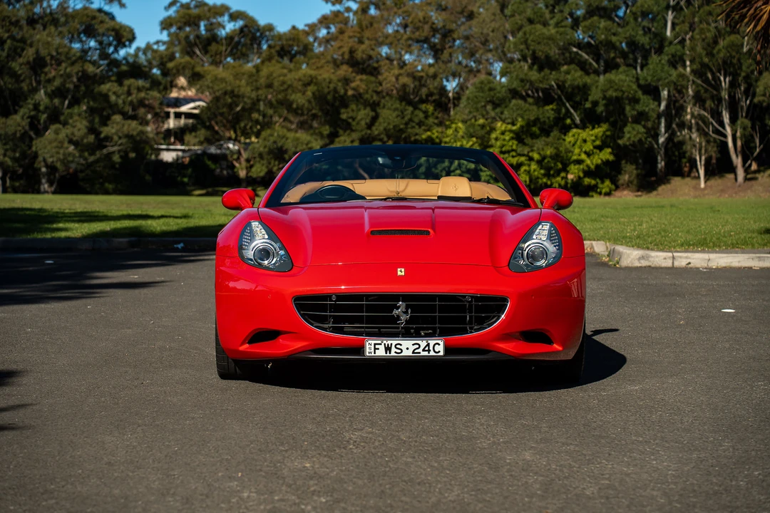 2011 Ferrari California - Image 2 of 31
