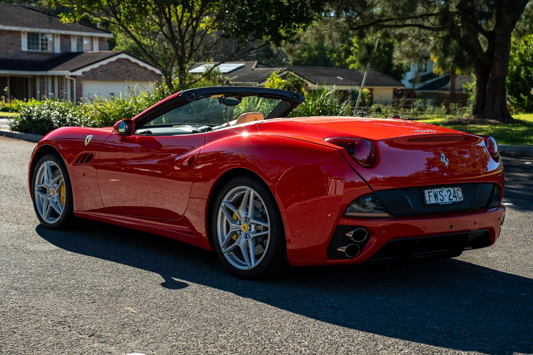 2011 Ferrari California - Image 6 of 31
