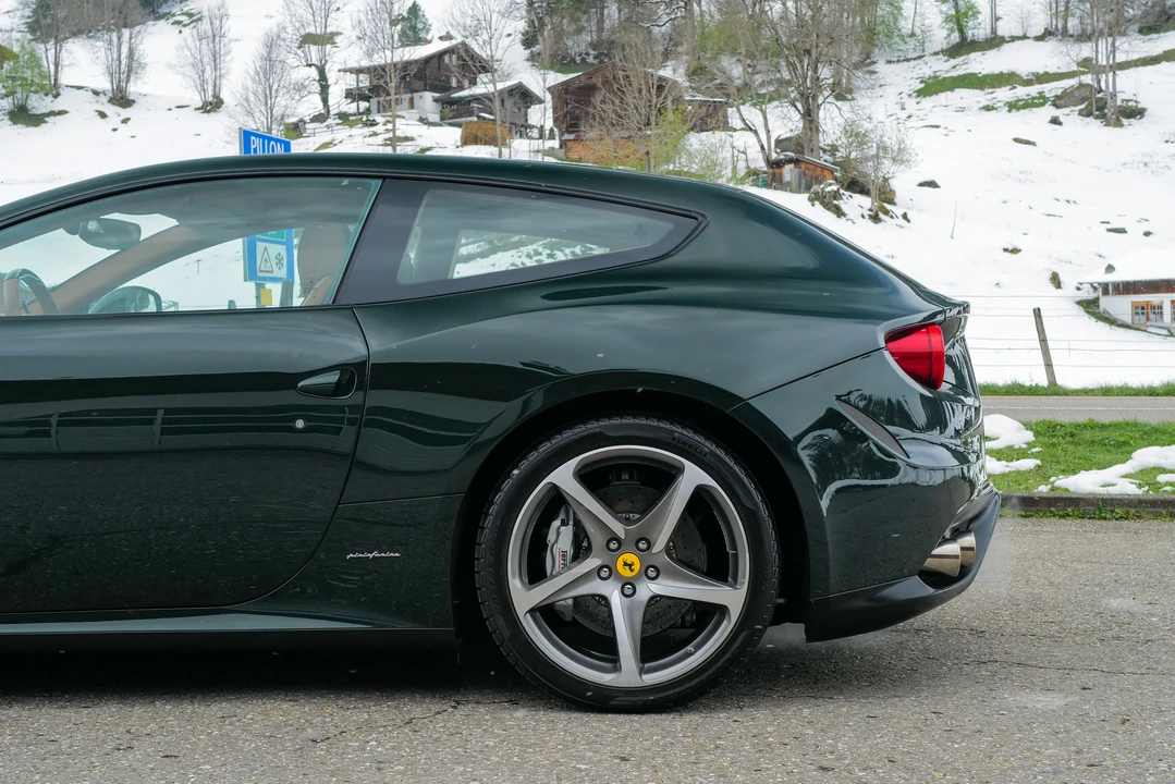2011 Ferrari FF - Image 21 of 31