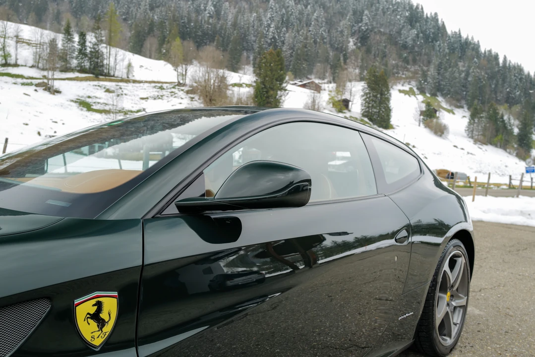 2011 Ferrari FF - Image 13 of 31