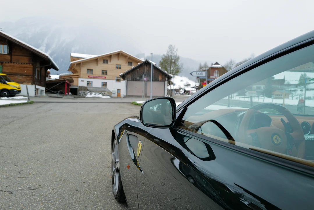 2011 Ferrari FF - Image 14 of 31