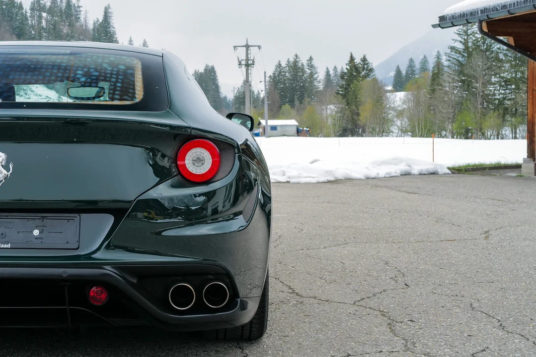 2011 Ferrari FF - Image 19 of 31