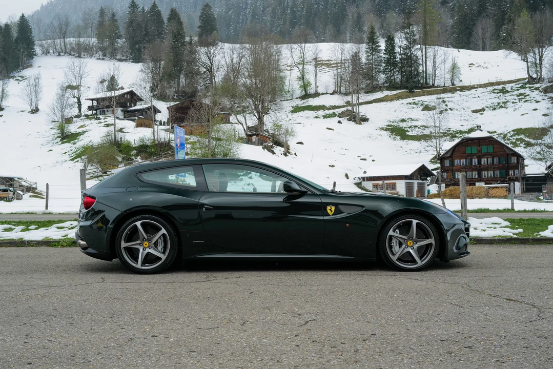 2011 Ferrari FF - Image 7 of 31