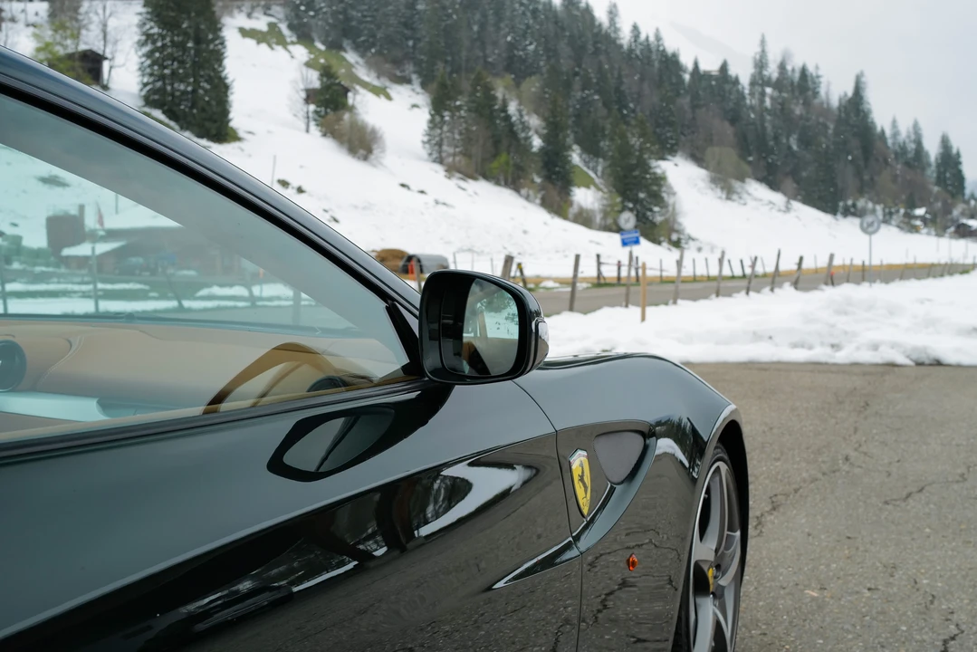 2011 Ferrari FF - Image 17 of 31