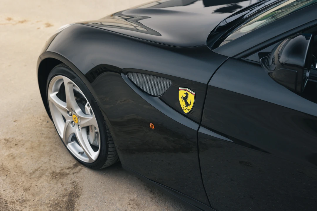 2011 Ferrari FF - Image 27 of 31