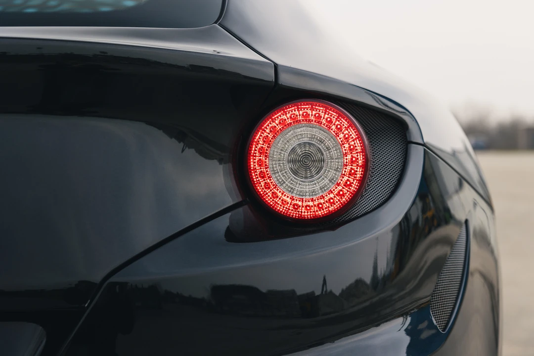 2011 Ferrari FF - Image 18 of 31