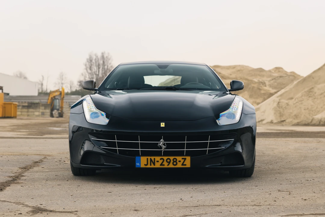 2011 Ferrari FF - Image 9 of 31