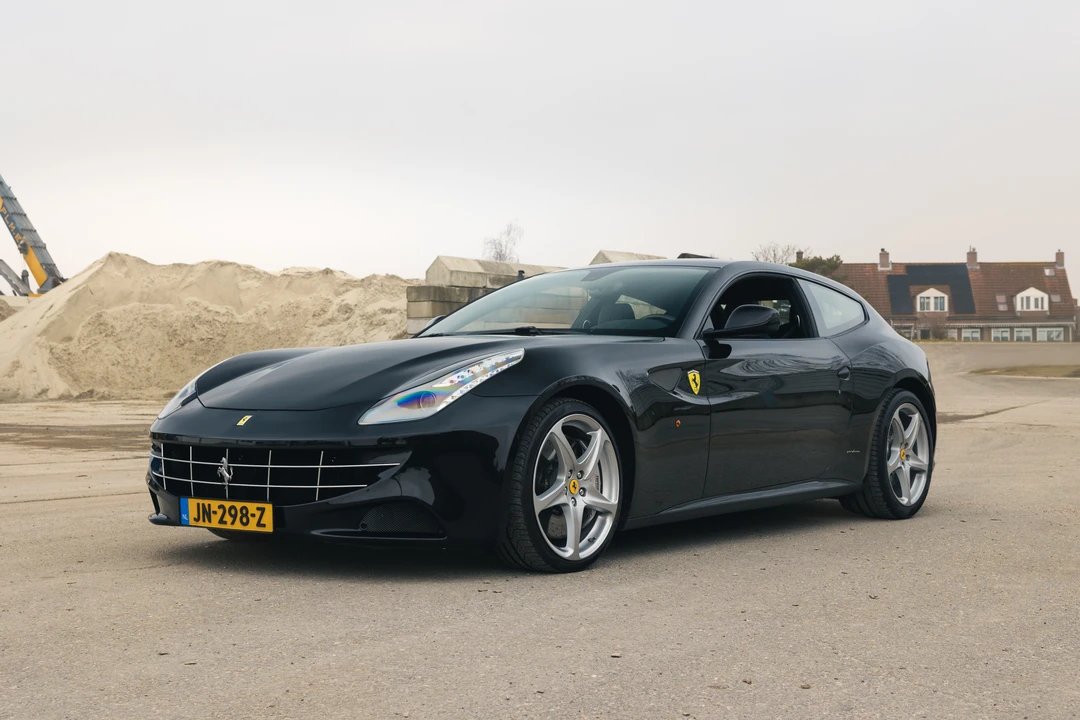 2011 Ferrari FF - Image 8 of 31
