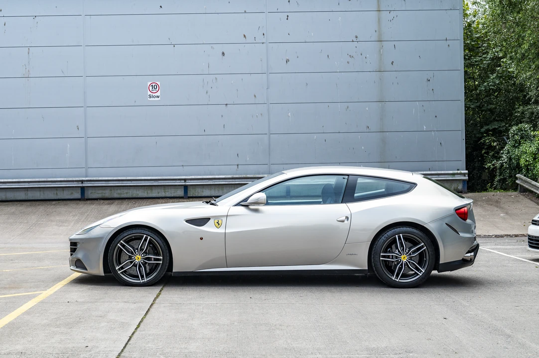 2011 Ferrari FF - Image 12 of 31