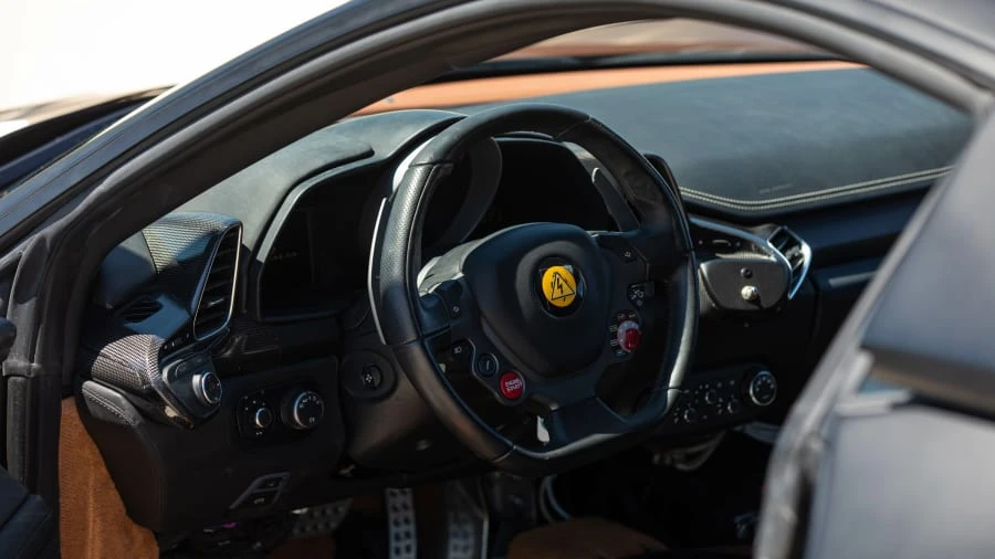 2011 Ferrari LaFerrari - Image 13 of 31