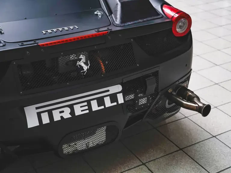 2011 Ferrari LaFerrari - Image 15 of 31