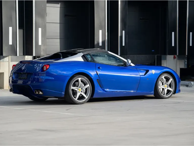 2011 Ferrari - Image 3 of 31