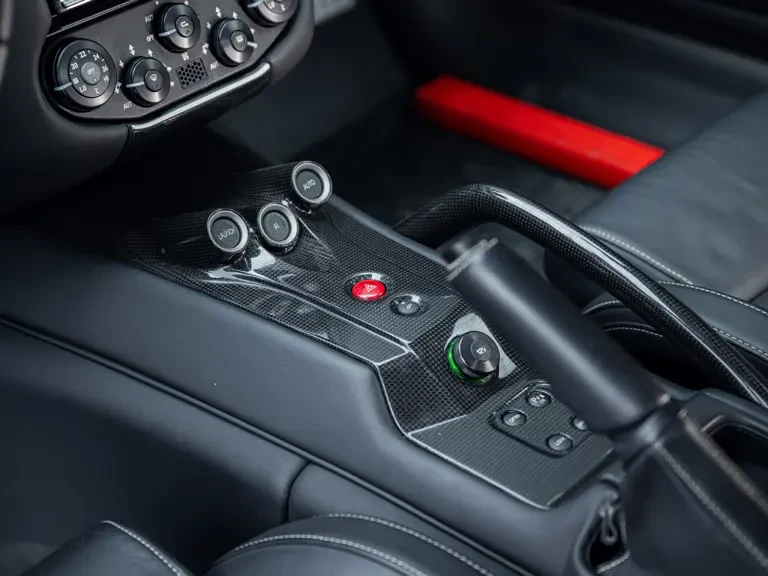 2011 Ferrari - Image 30 of 31