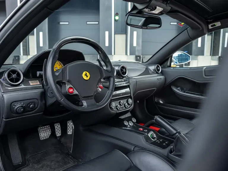 2011 Ferrari - Image 20 of 31