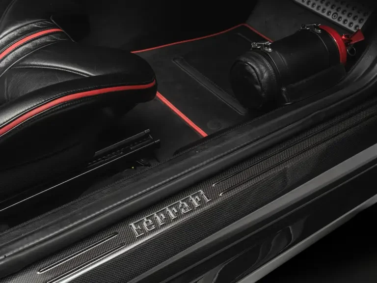 2011 Ferrari 599 SA Aperta - Image 15 of 31