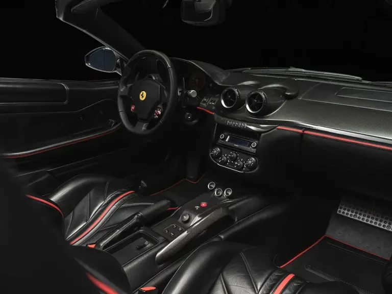 2011 Ferrari 599 SA Aperta - Image 17 of 31