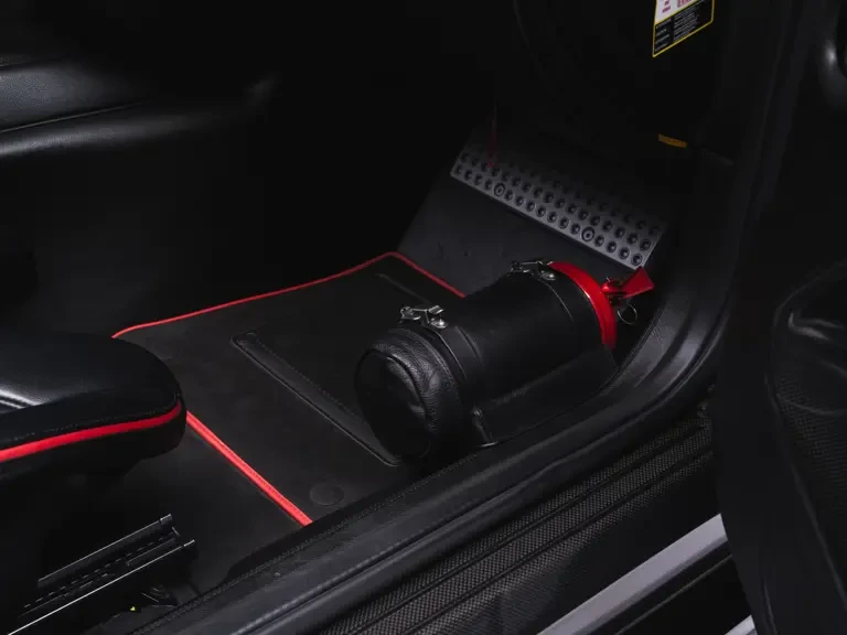 2011 Ferrari 599 SA Aperta - Image 16 of 31