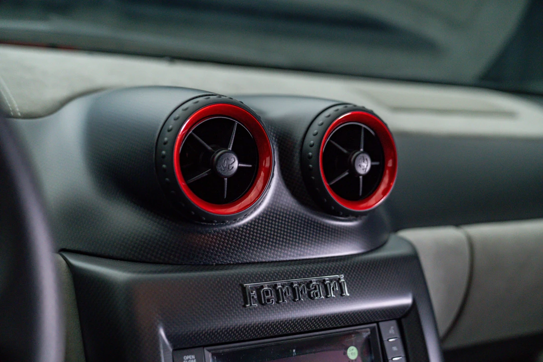 2011 Ferrari 599 GTO - Image 28 of 31
