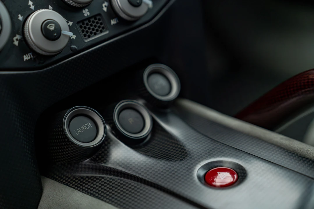 2011 Ferrari 599 GTO - Image 23 of 31