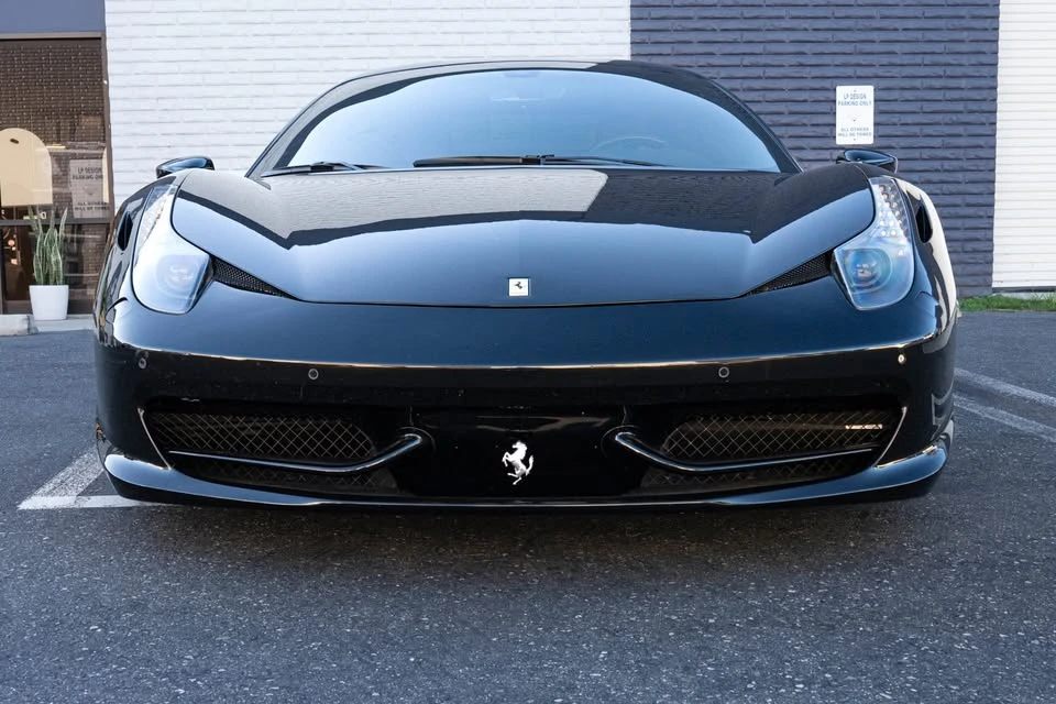 2011 Ferrari 458 Italia - Image 10 of 17