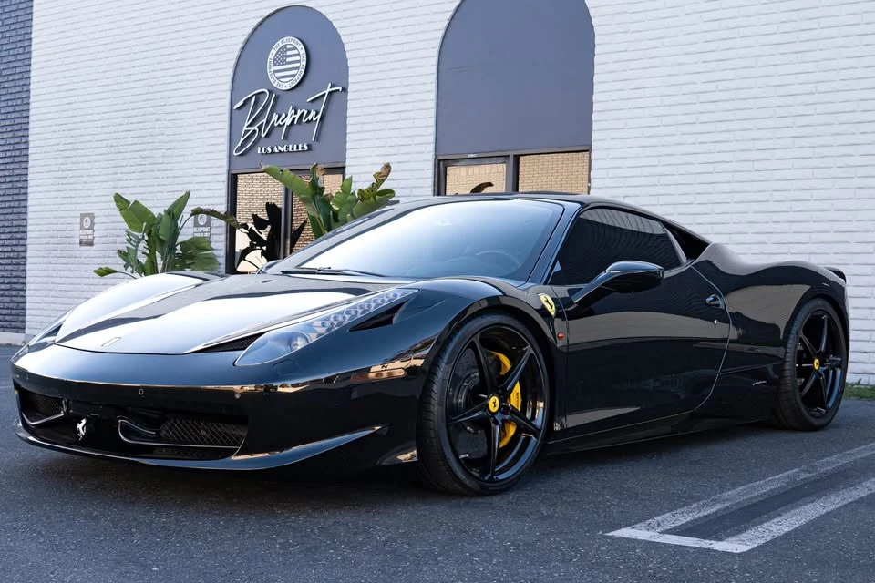 2011 Ferrari 458 Italia - Image 9 of 17