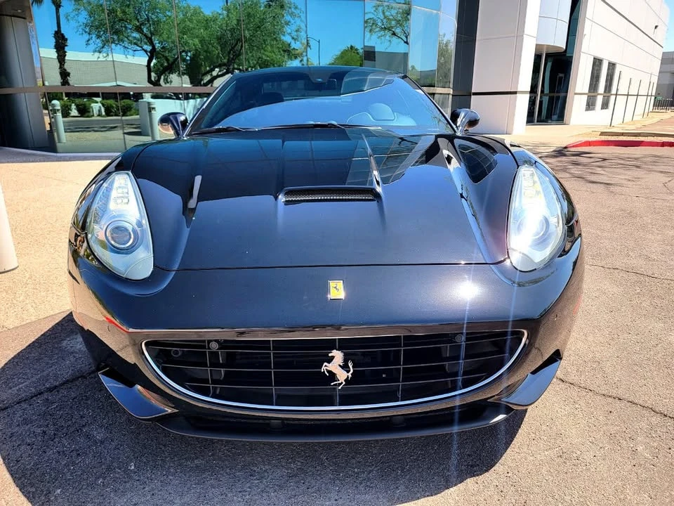 2011 Ferrari California - Image 17 of 17
