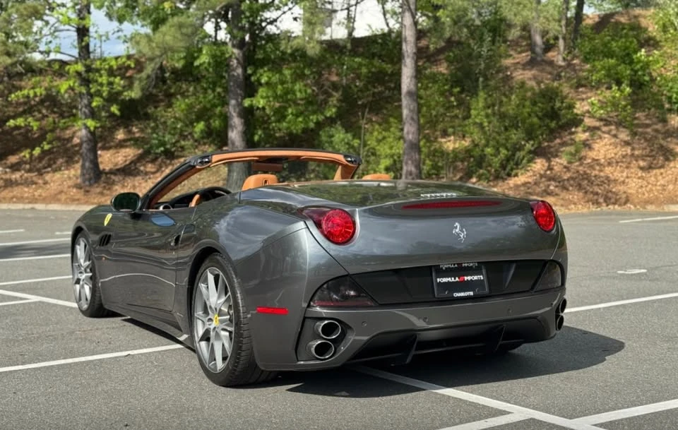 2011 Ferrari California - Image 3 of 14