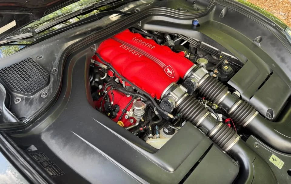 2011 Ferrari California - Image 12 of 14