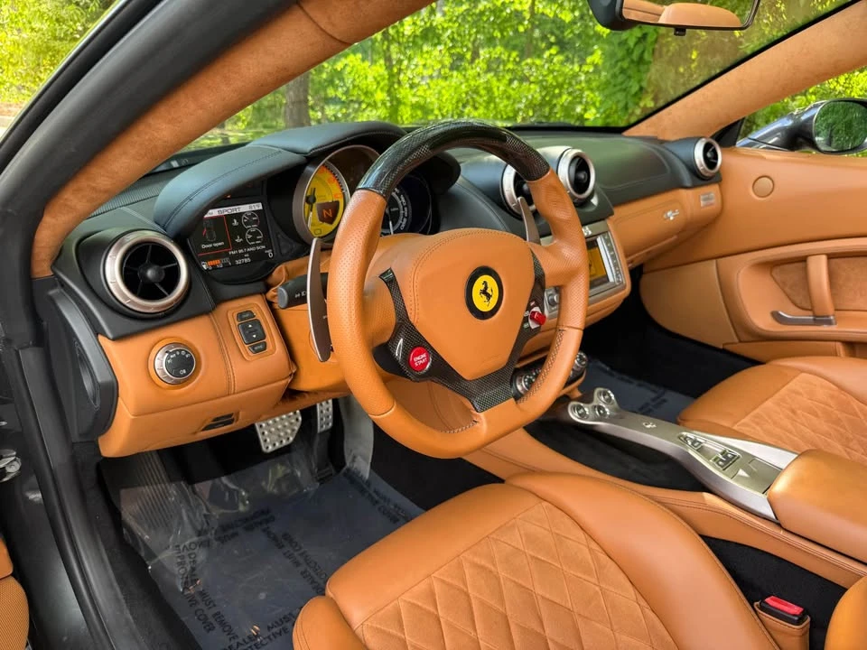 2011 Ferrari California - Image 14 of 20