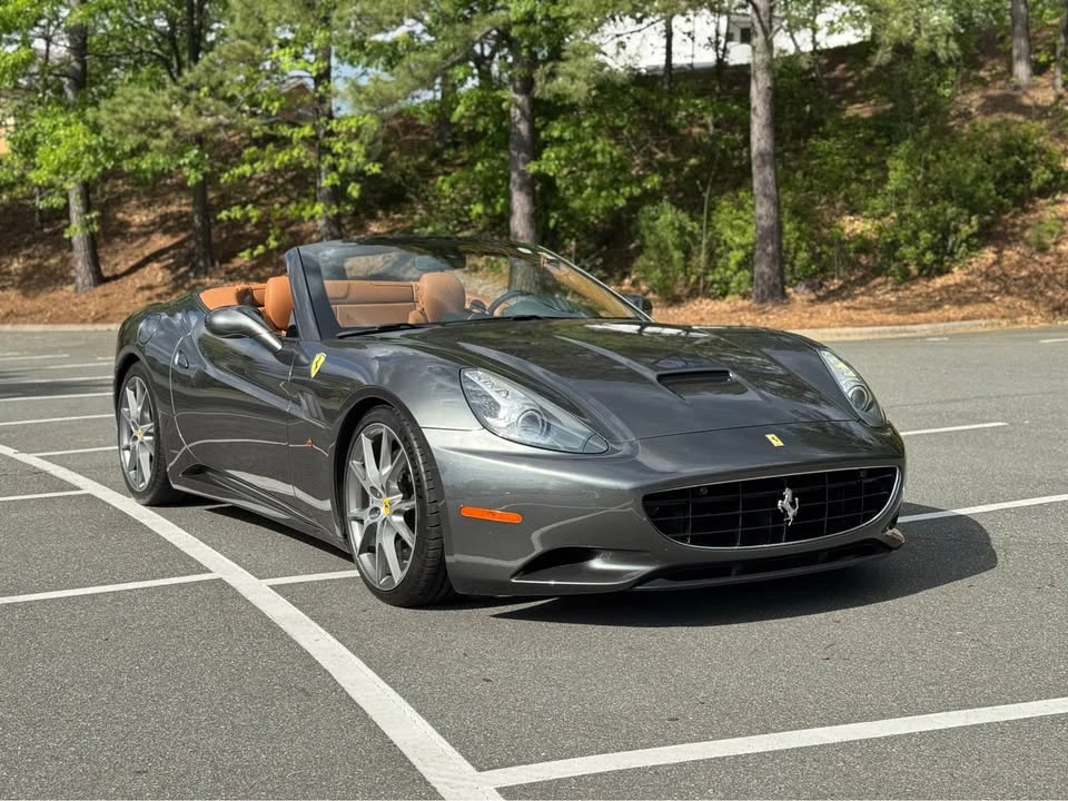 2011 Ferrari California - Image 9 of 20