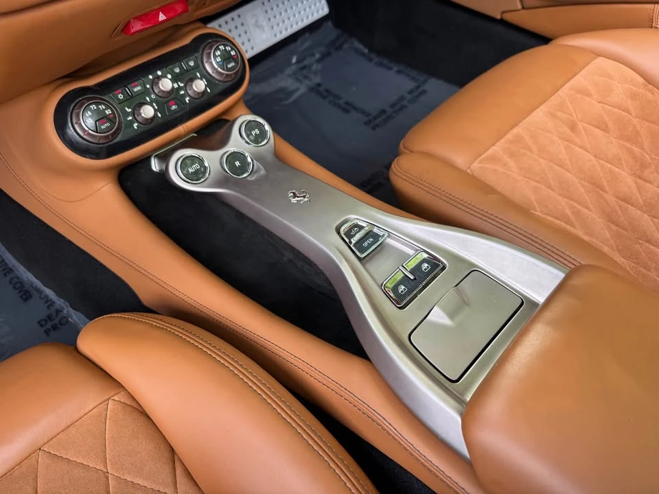 2011 Ferrari California - Image 16 of 20