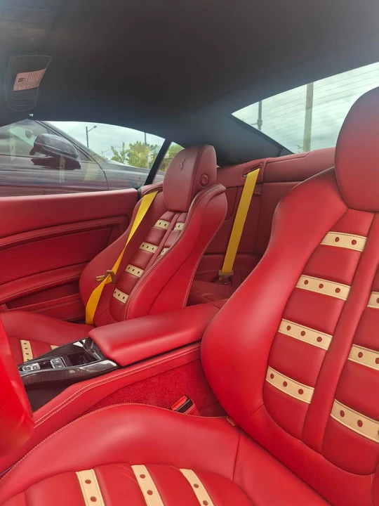 2011 Ferrari California - Image 11 of 16