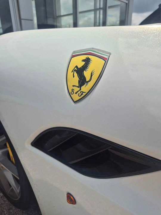 2011 Ferrari California - Image 6 of 16