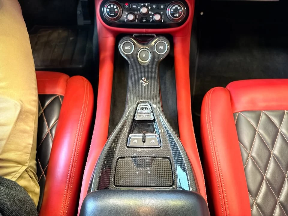 2011 Ferrari California - Image 17 of 20