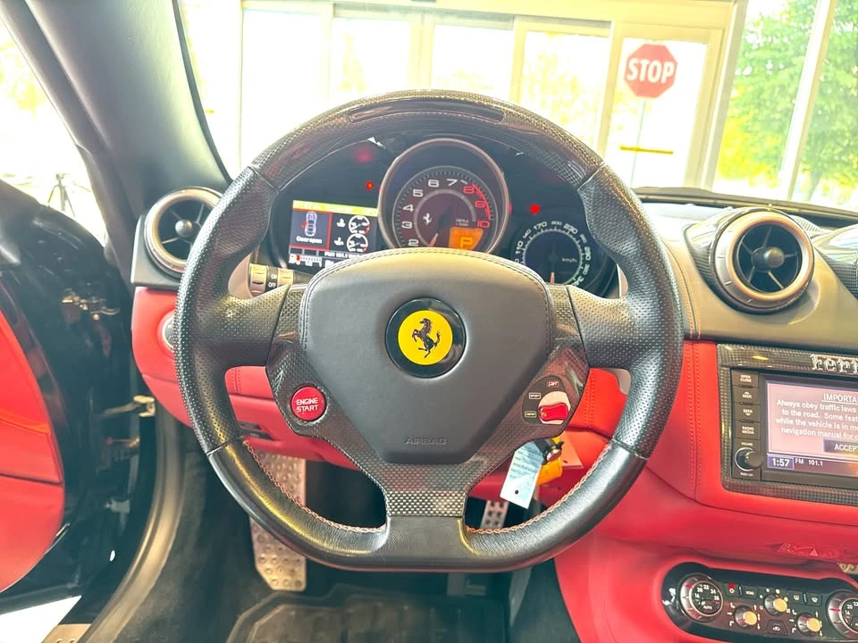 2011 Ferrari California - Image 11 of 20