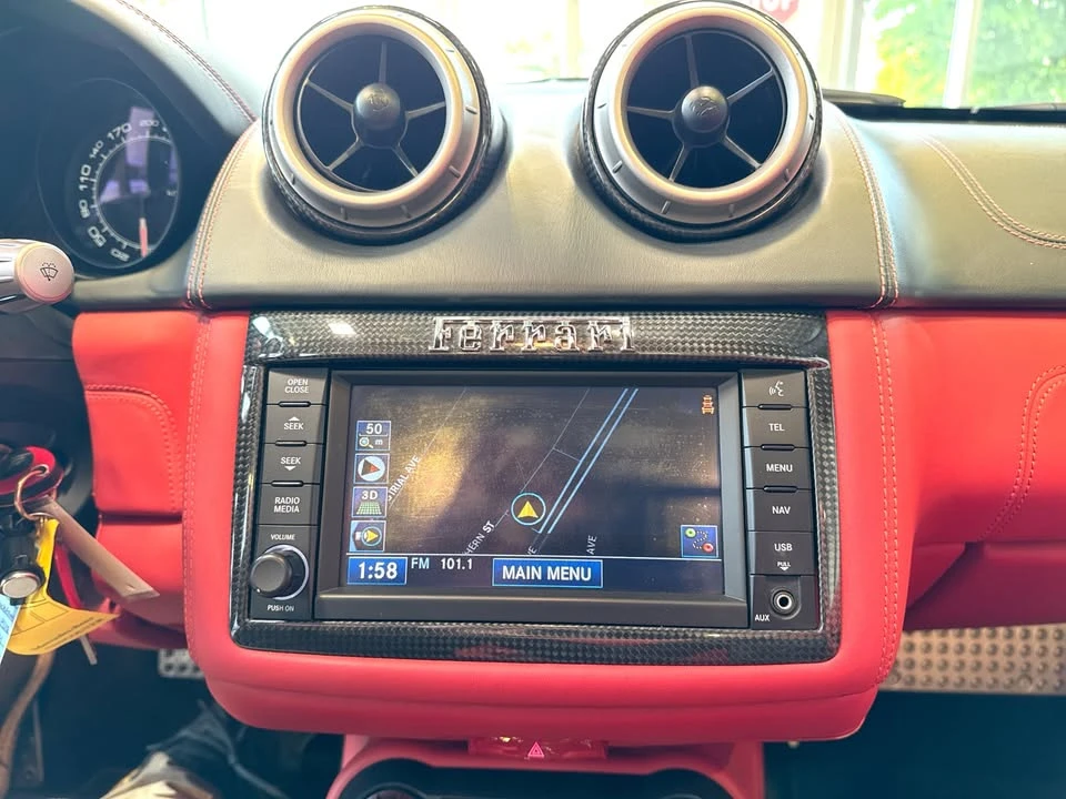 2011 Ferrari California - Image 15 of 20