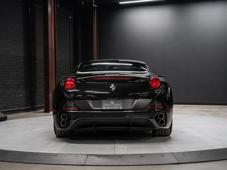 2011 Ferrari California - Image 8 of 9