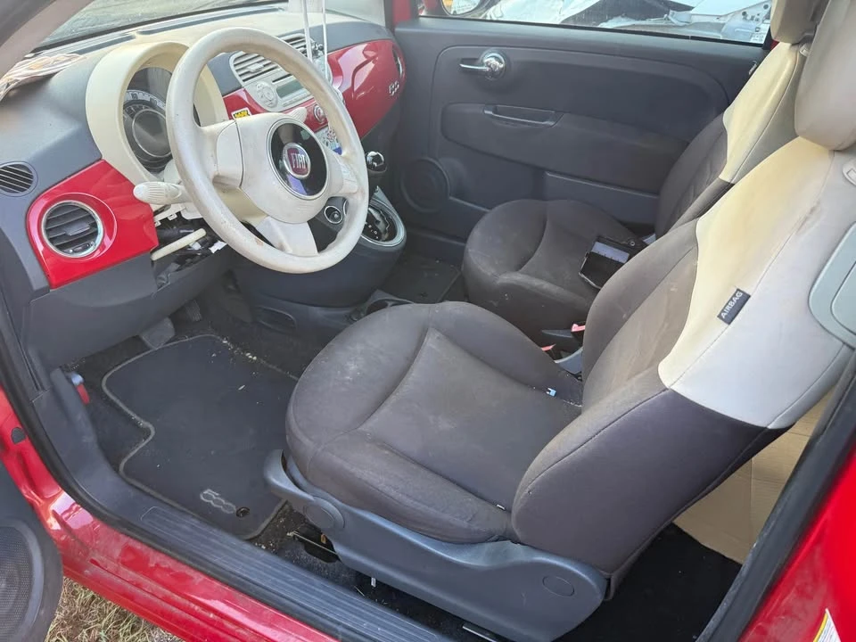 2011 Fiat 500 - Image 8 of 10