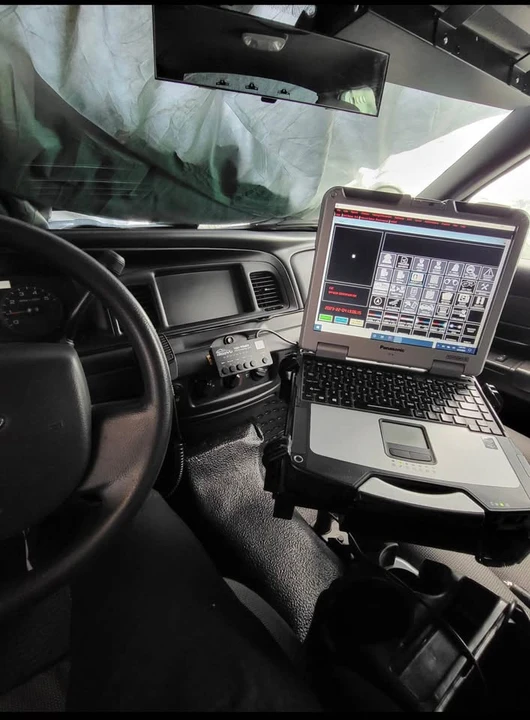 2011 Ford Crown Victoria - Image 4 of 5