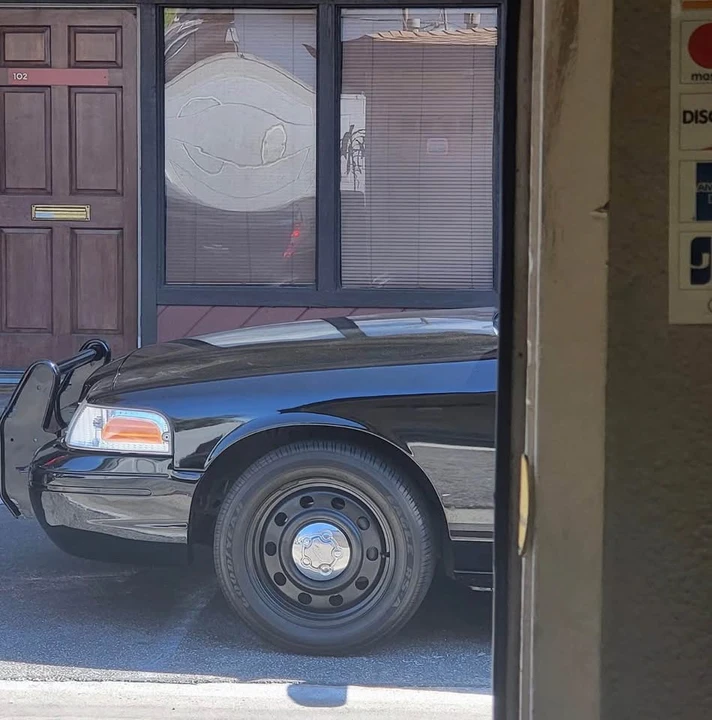 2011 Ford Crown Victoria - Image 3 of 5