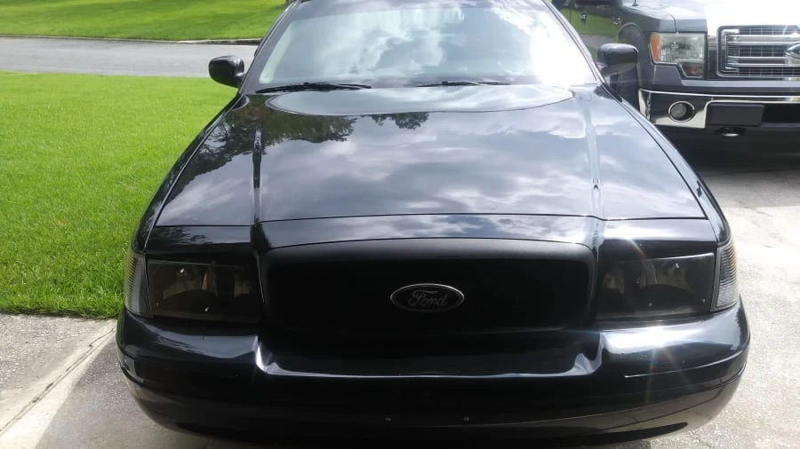 2011 Ford Crown Victoria - Image 4 of 12