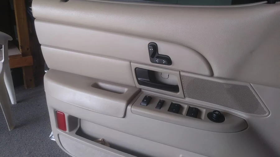 2011 Ford Crown Victoria - Image 7 of 12