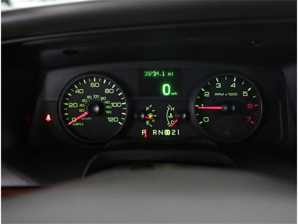 2011 Ford Crown Victoria - Image 30 of 31