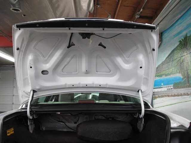 2011 Ford Crown Victoria - Image 20 of 21