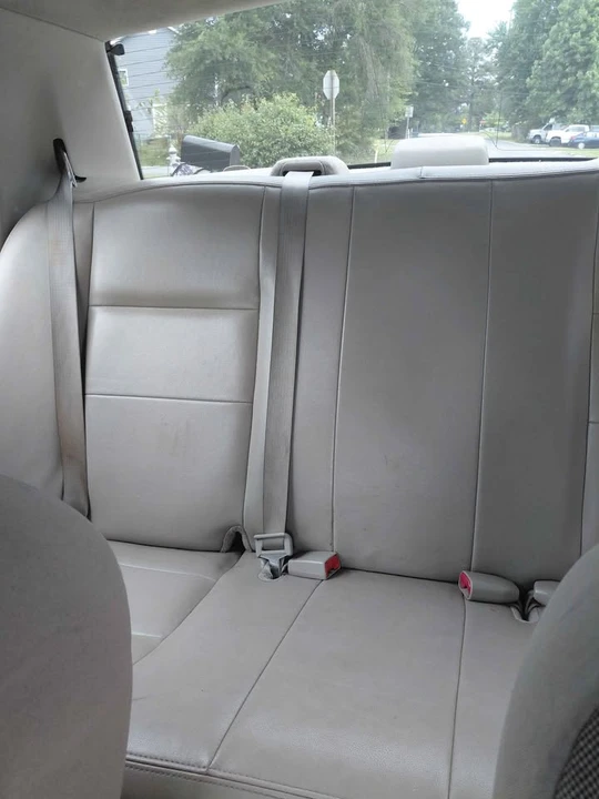 2011 Ford Crown Victoria - Image 3 of 3