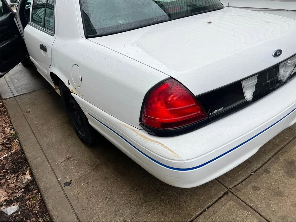 2011 Ford Crown Victoria - Image 9 of 14